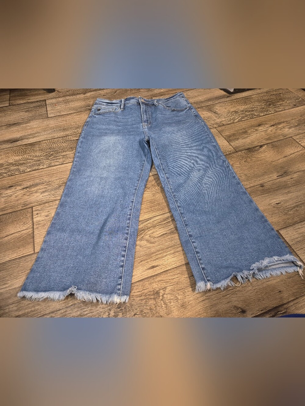 KanCan High Rise Capri Flare Jeans (Style # KC20035M) (Womens Size 15/31)